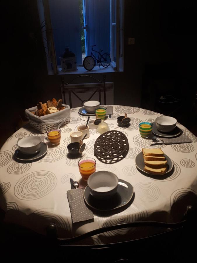 La Medeenne Alairac Екстериор снимка